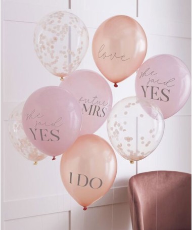 Ballons Confettis et Messages " She said Yes"